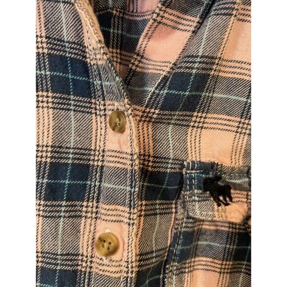 Abercrombie And Fitch Womens Pink And Blue Button Up Flannel Size S - Picture 5 of 6